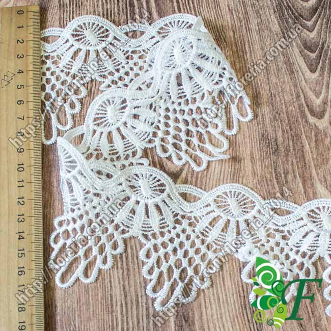 № 704 Кружево макраме за 1.07 м. два отреза