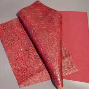 Кожа Экокожа Розы литье красный Кожа-116