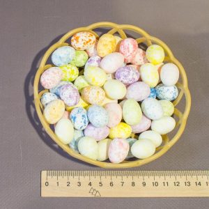 Пасхальный декор набор в корзинке яйца цветные 2,8 см ПД-118