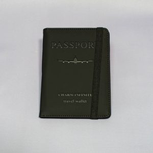 Обложка для паспорта на резинке черный