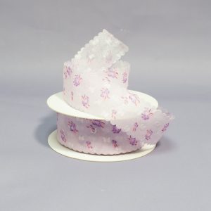 Лента Цветочки и ажурный край 3,8 см сиреневая за 1 м.