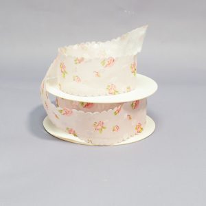 Лента Цветочки и ажурный край 3,8 см розовая за 1 м.