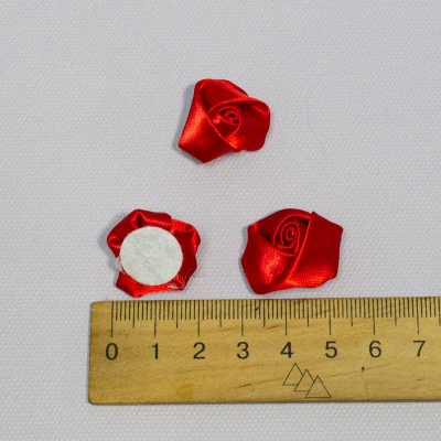 Декор Роза атласная 2,5 см красная за 1 шт.